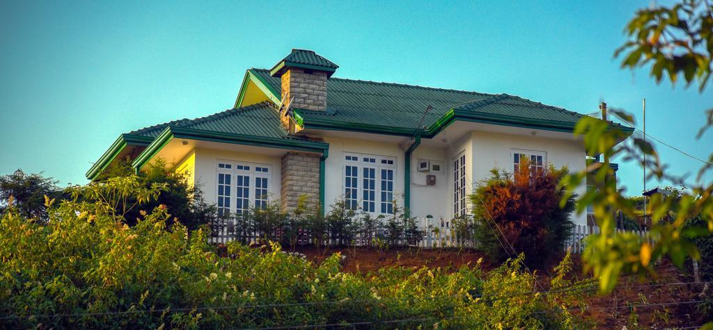 Bed and Breakfast The Royal Terrace Holiday Bungalow Нувара-Элия Экстерьер фото
